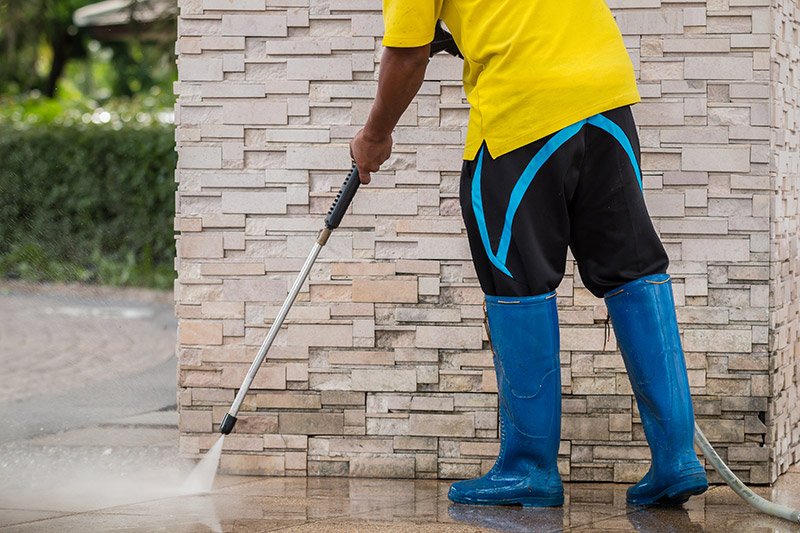Why Choose Professional Pressure Washing in Lexington, KY for Your Home or Business?